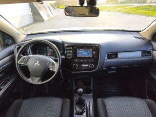 Mitsubishi Outlander 2.3 110kW