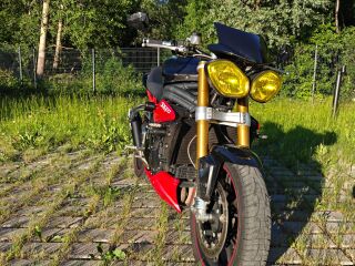 Triumph Speed Triple 1050 Speed Triple 1050 R 99kW