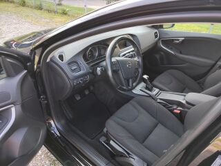 Volvo V40 FACELIFT LINJE BUSINESS EURO6 2.0 D2 88кВ