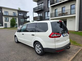 Ford Galaxy 1.8 92kW