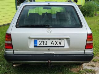 Mercedes-Benz 300 3.0 81kW