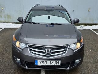 Honda Accord 2.2 110kW