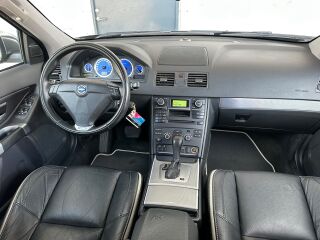 Volvo XC90 R Design 2.4 136кВ