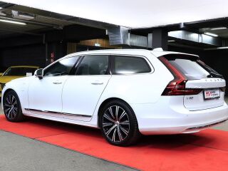 Volvo V90 AWD Inscription 2.0 T6 Recharge Plug-In 186kW