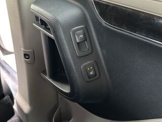 Lancia Voyager Platinum StownGO 2.8 130kW