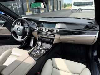BMW 535 Touring xDrive M Sport Package 3.0 230kW