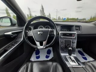 Volvo V60 OCEAN RACE AWD 2.4 151kW