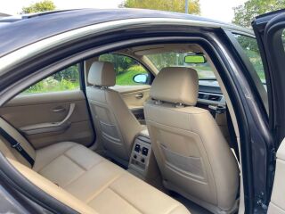 BMW 325 2.5 160kW