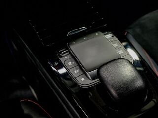 Mercedes-Benz CLA 250 Pistikhübriid AMG 1.3 163kW