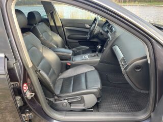 Audi A6 quattro 3.0 V6 165кВ