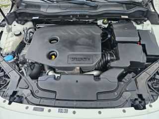 Volvo V40 1.6 84kW