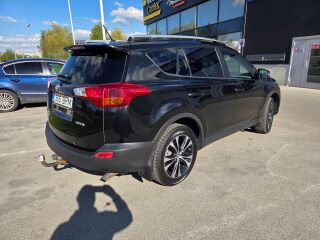 Toyota RAV4 luxury pluss 2.0 111kW