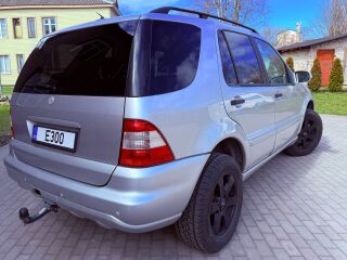 Mercedes-Benz ML 270 W163 / 163.113 / 4MATIC 2.7 CDI 120kW