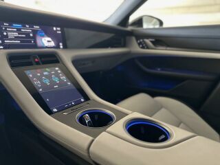 Porsche Taycan 4 Cross Turismo FL 320kW