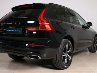 Volvo XC60 AWD R-DESIGN XENIUM INTELLI SAFE PRO 2.0 T8 Recharge Plug-In-Hybrid 288kW