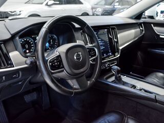 Volvo V90 Cross Country D4 AWD 2.0 140кВ
