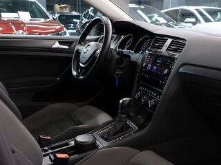 Volkswagen Golf 1.5 110kW