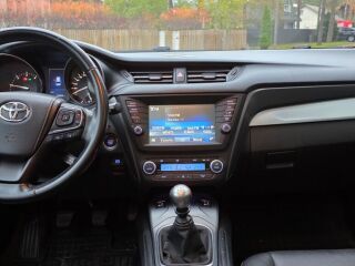 Toyota Avensis 1.6 82kW