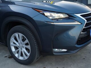 Lexus NX 300h AWD Hybrid Luxury 2.5 R4 16V 145kW