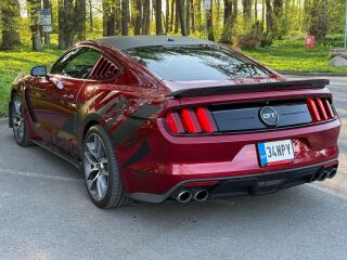Ford Mustang GT 5.0 V8 324kW