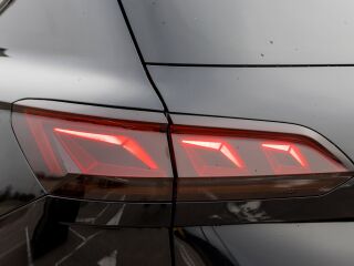 Volkswagen Touareg R-line 3.0 V6 210kW