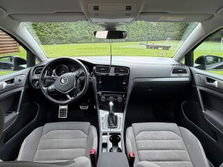 Volkswagen Golf 1.6 85kW