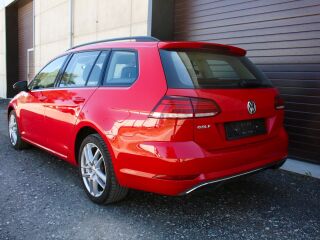 Volkswagen Golf 1.0 85kW