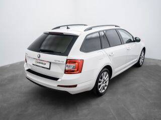 Skoda Octavia Combi 1.8 132кВ