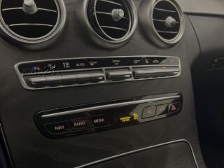 Mercedes-Benz C 220 2.0 143kW