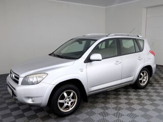 Toyota RAV4 Linea Sol 2.2 D-CAT 130kW