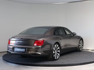 Bentley Flying Spur Bentley V8 PHEV 500kW 4.0 500kW