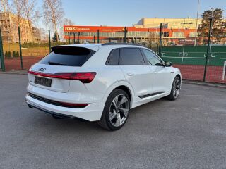 Audi e-tron 55 S-Line 300kW