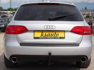 Audi A4 Avant Quattro S-Line 3.0 TDI V6 176kW