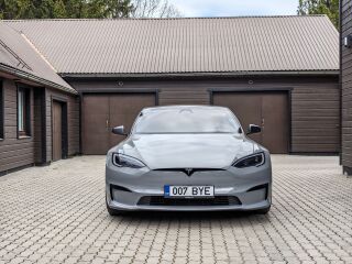 Tesla Model S Plaid 239kW