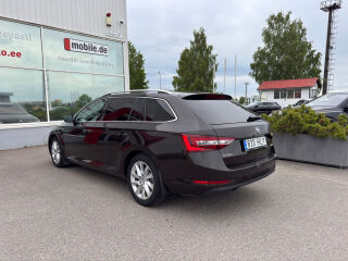Skoda Superb Elegance 1.8 132kW