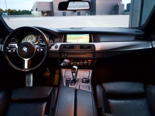 BMW 520 M-Sportpakett Shadowline xDrive LCI 2.0 B47 140kW
