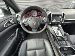 Porsche Cayenne S 4.8 V8 296kW