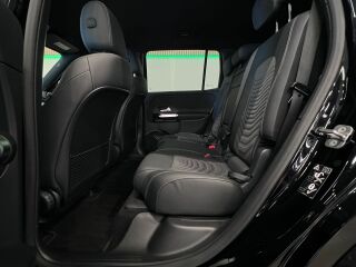 Mercedes-Benz EQB 300 4Matic 168кВ