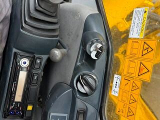 New Holland E235BSR-2 118kW