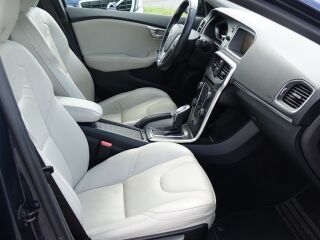 Volvo V40 SUMMUM 2.0 R5 110kW