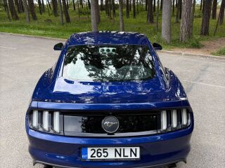 Ford Mustang 2.3 233кВ