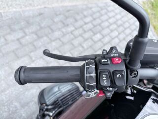 BMW R 12 70кВ