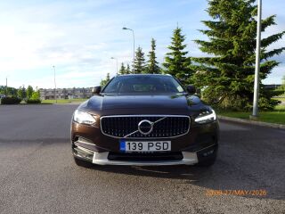 Volvo V90 Cross Country AWD Pro 2.0 R4 T5 184kW