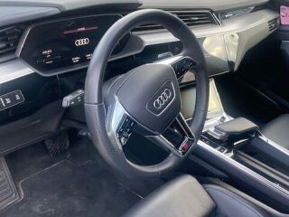 Audi e-tron 55 S-Line 158KW 300kW