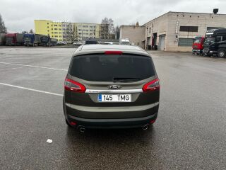 Ford S-MAX Titanium 2.2 147kW