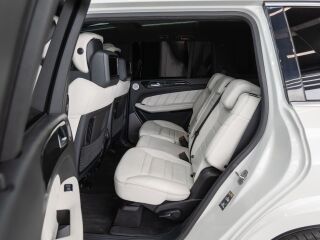 Mercedes-Benz GL 63 AMG 5.5 V8 410кВ