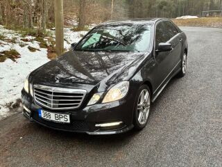 Mercedes-Benz E 500 AMG 5.5 V8 285kW