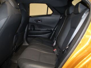Toyota C-HR Premiere Edition Plug-in Hybrid 2.0 111кВ