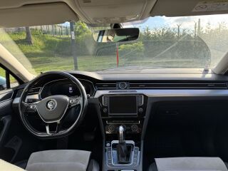 Volkswagen Passat Highline 1.8 132kW