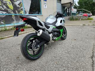Kawasaki Ninja 7 Hybrid 51kW
